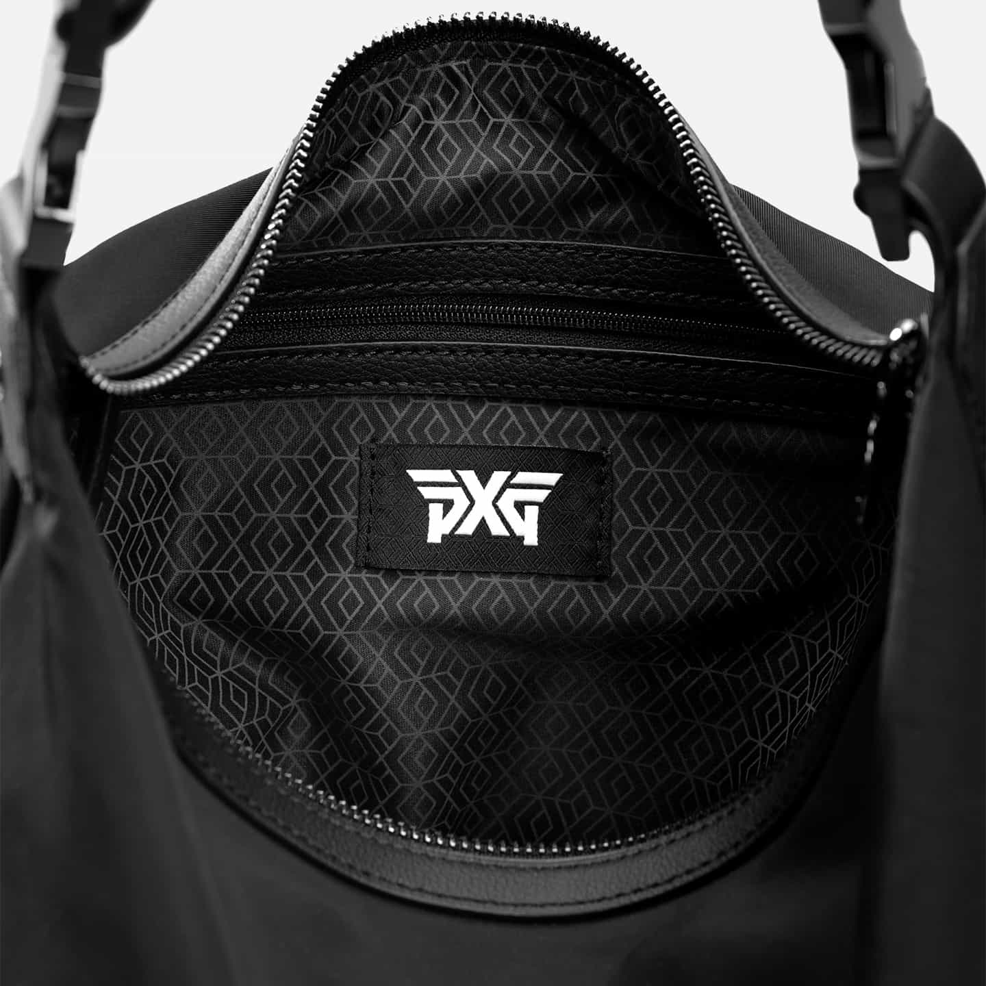 PXG ライトウェイト スリングバッグ