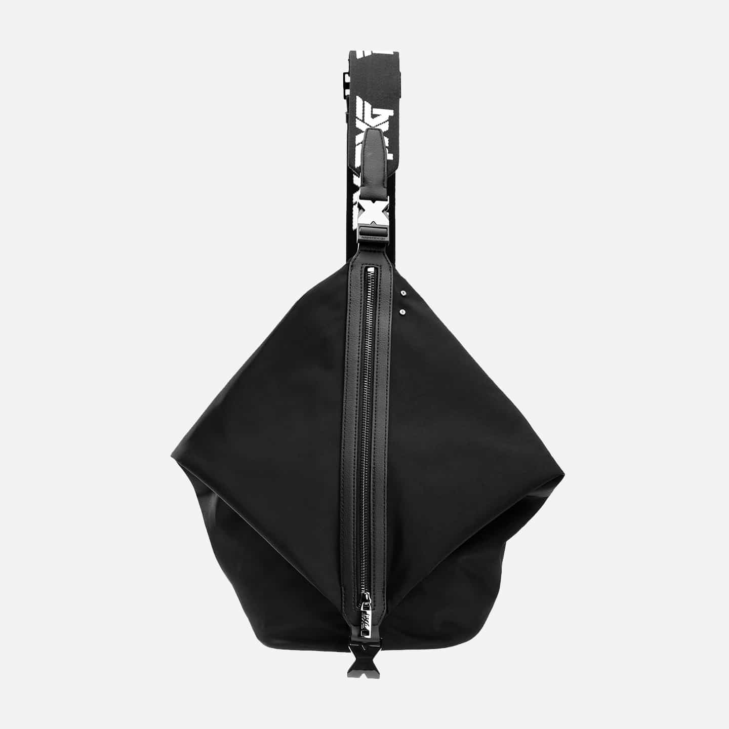 PXG ライトウェイト スリングバッグ