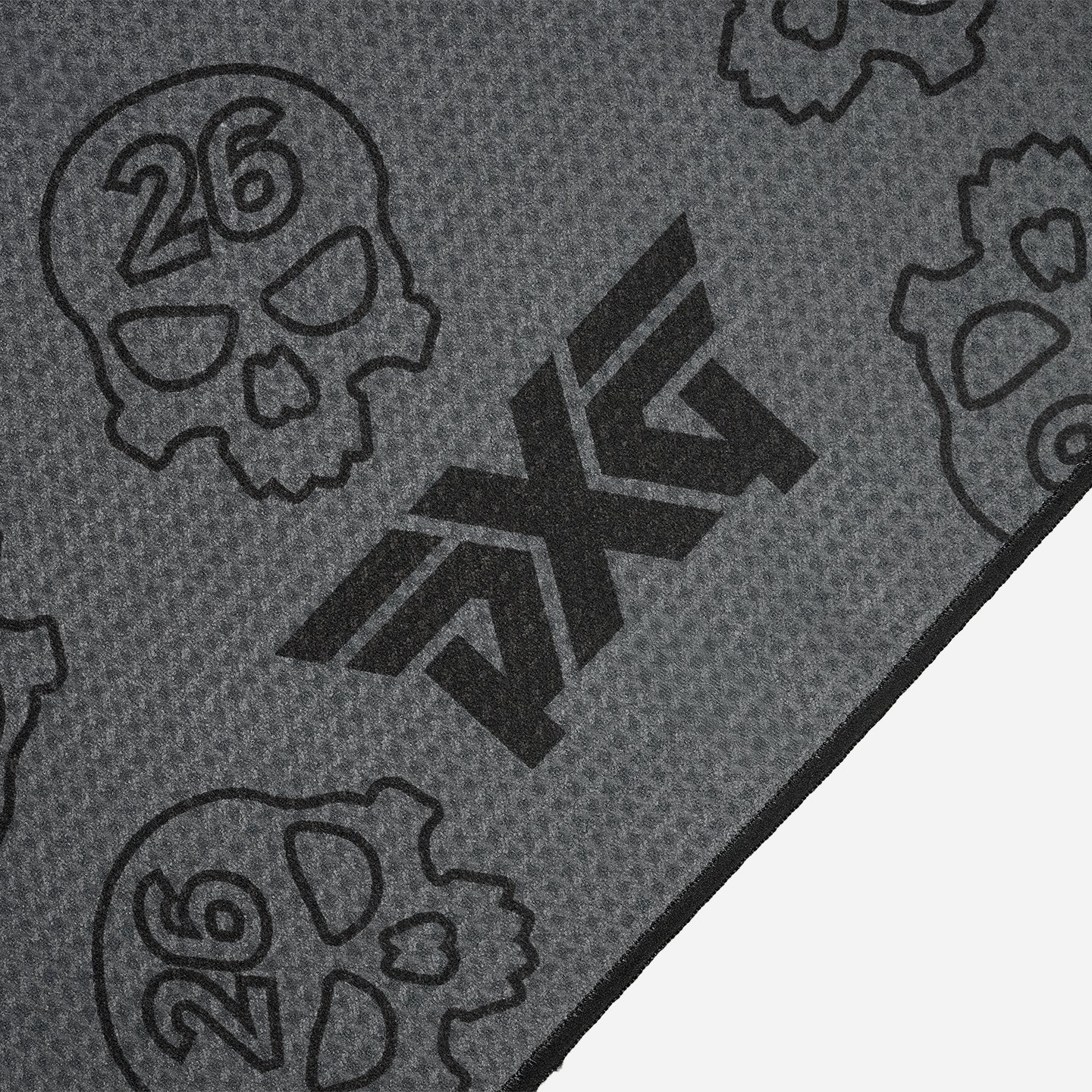 ダークネスリピートプレイヤーズタオル – ダークグレー – PXG Japan